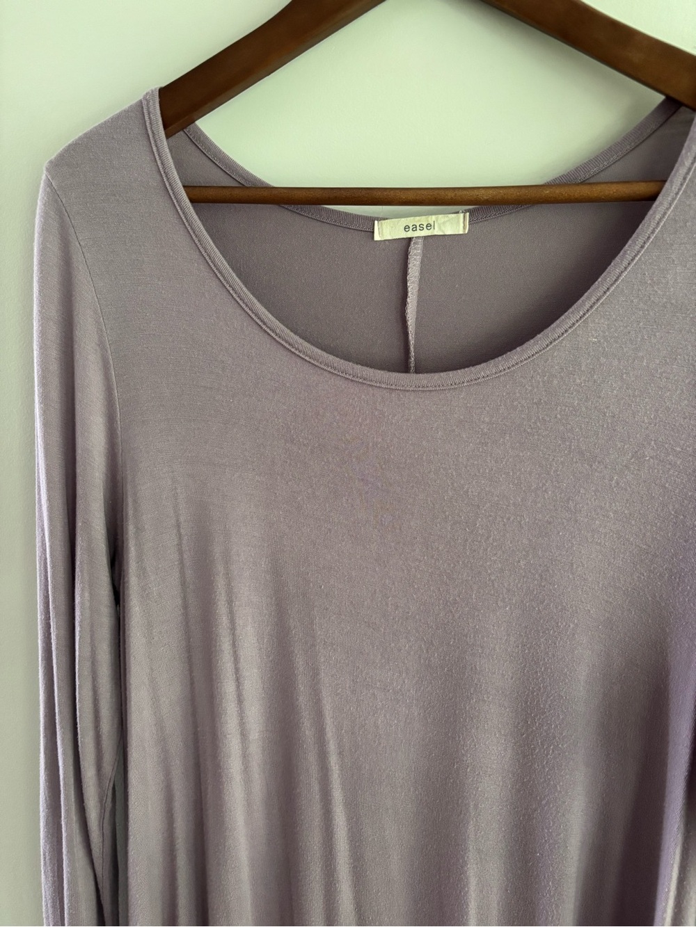 💥 Easel Ruffle Hem Tunic - Picture 4 of 8